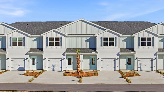108 Bismark Boulevard 43, Destin.
