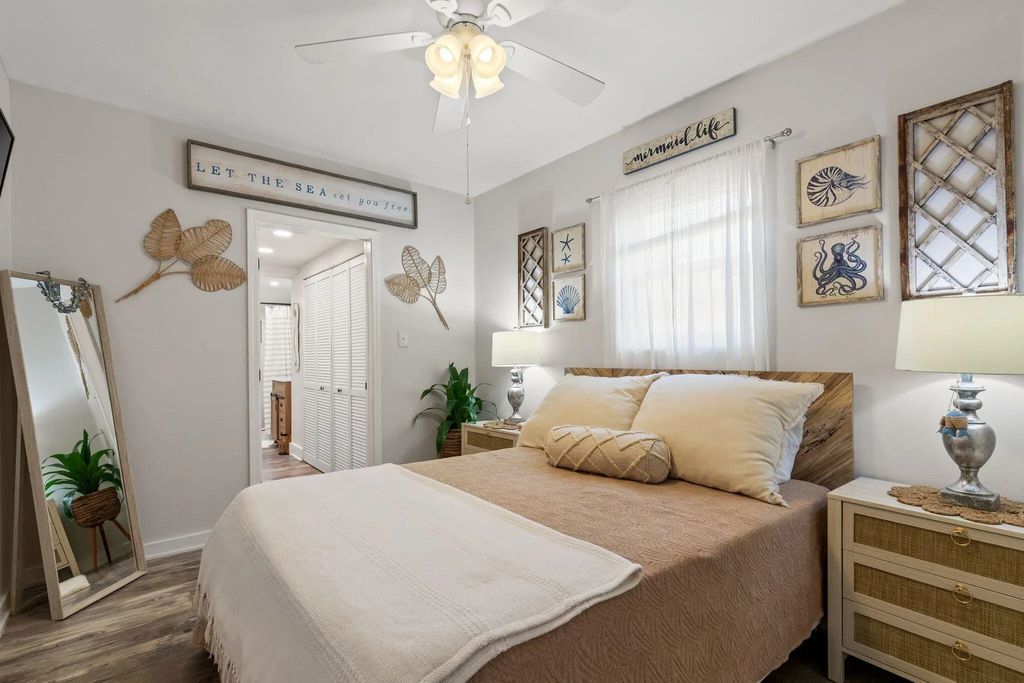 15 of 34 - 207 S Wells Street, Panama City Beach, FL