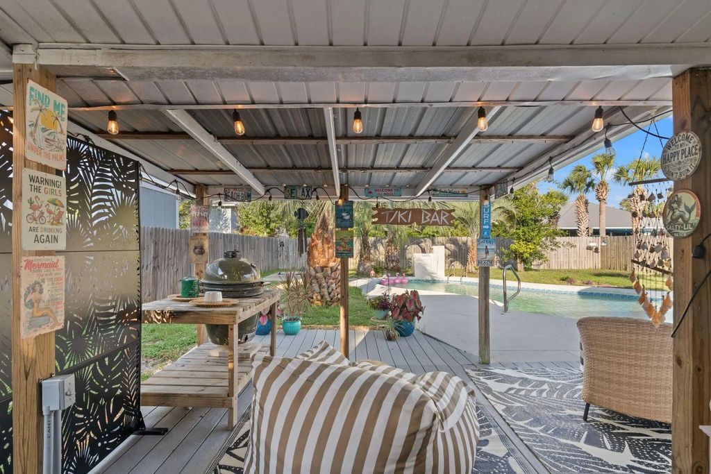 26 of 34 - 207 S Wells Street, Panama City Beach, FL