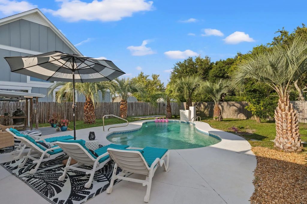 29 of 34 - 207 S Wells Street, Panama City Beach, FL