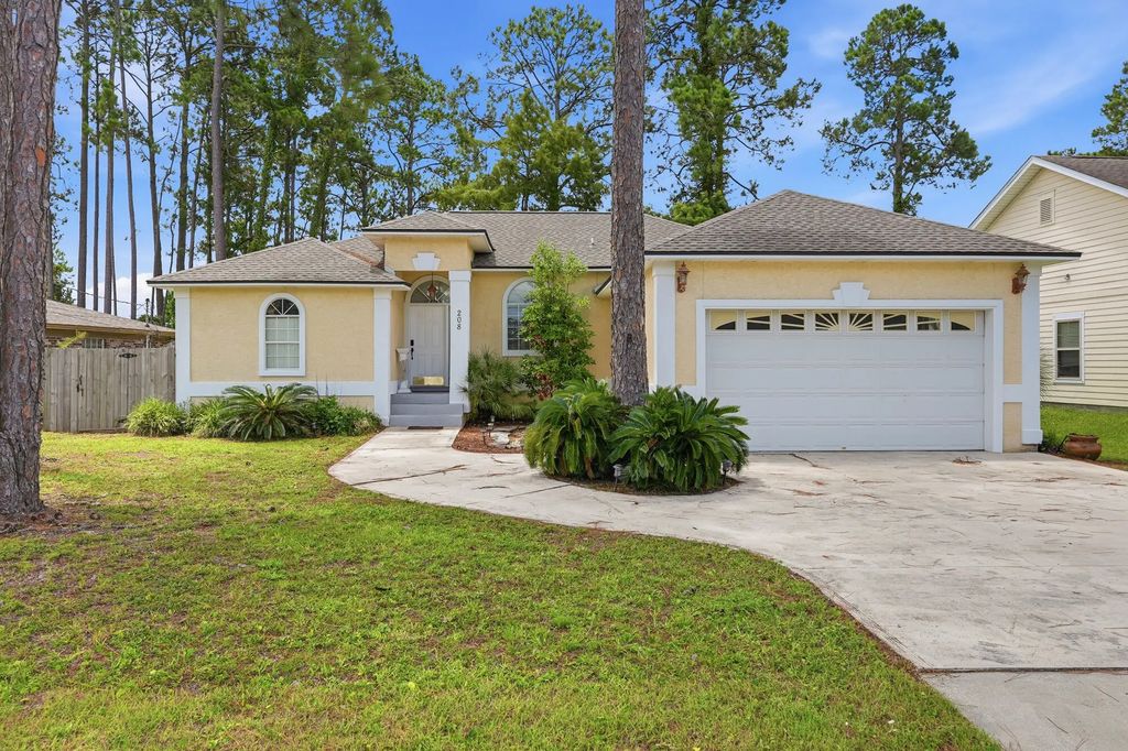 2 of 46 - 208 Palm Circle, Panama City Beach, FL
