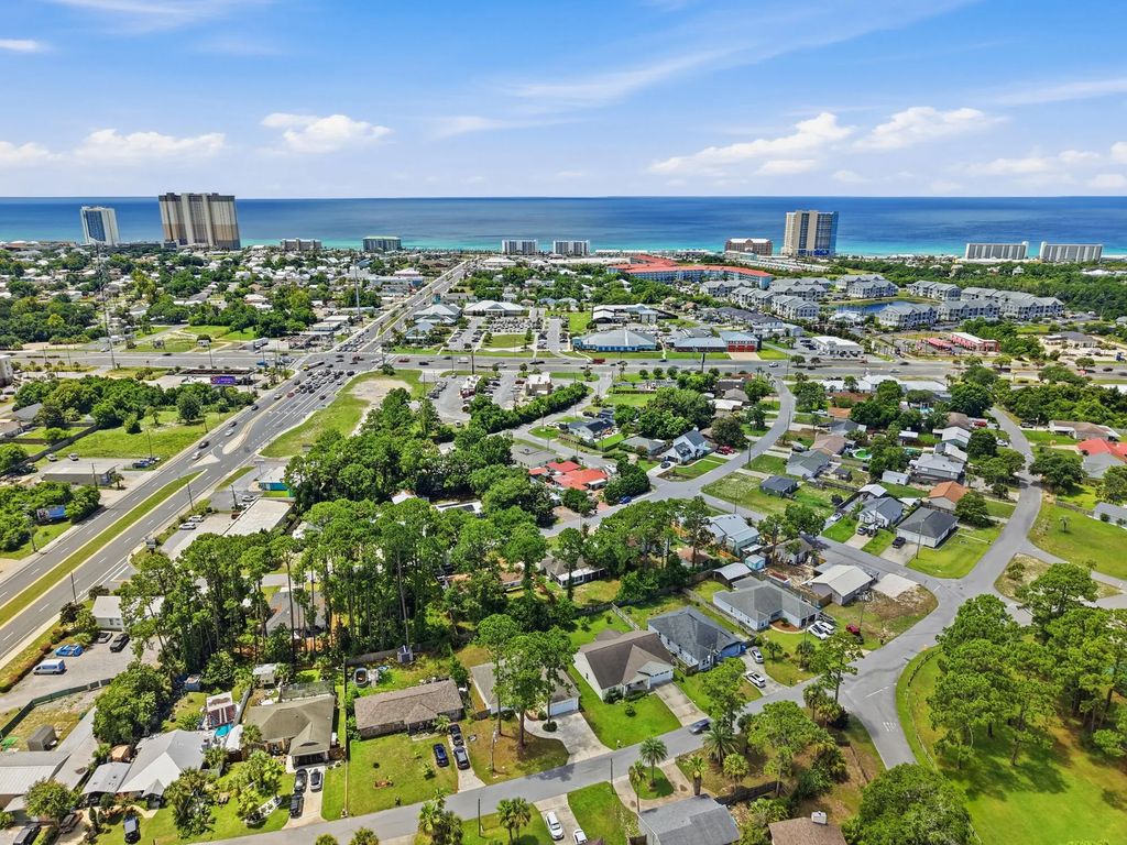 35 of 46 - 208 Palm Circle, Panama City Beach, FL