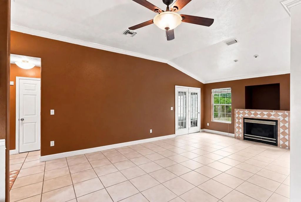 5 of 46 - 208 Palm Circle, Panama City Beach, FL