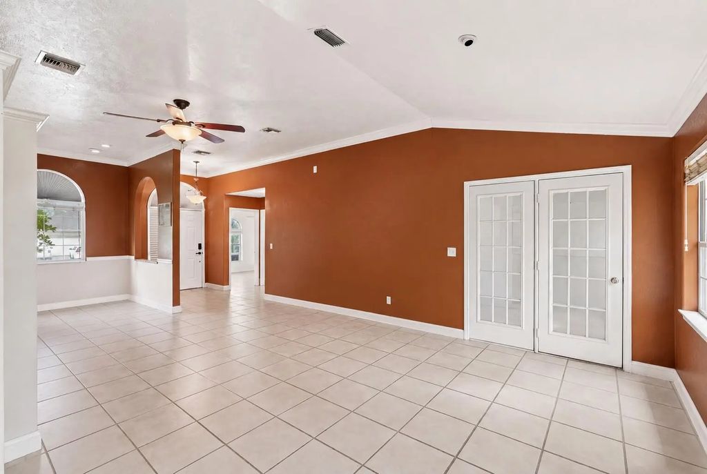 6 of 46 - 208 Palm Circle, Panama City Beach, FL