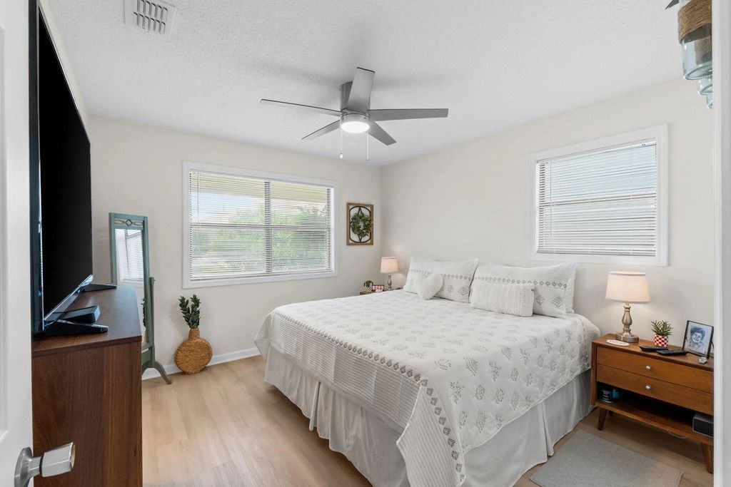 29 of 54 - 619 W Gulf Boulevard, Panama City Beach, FL