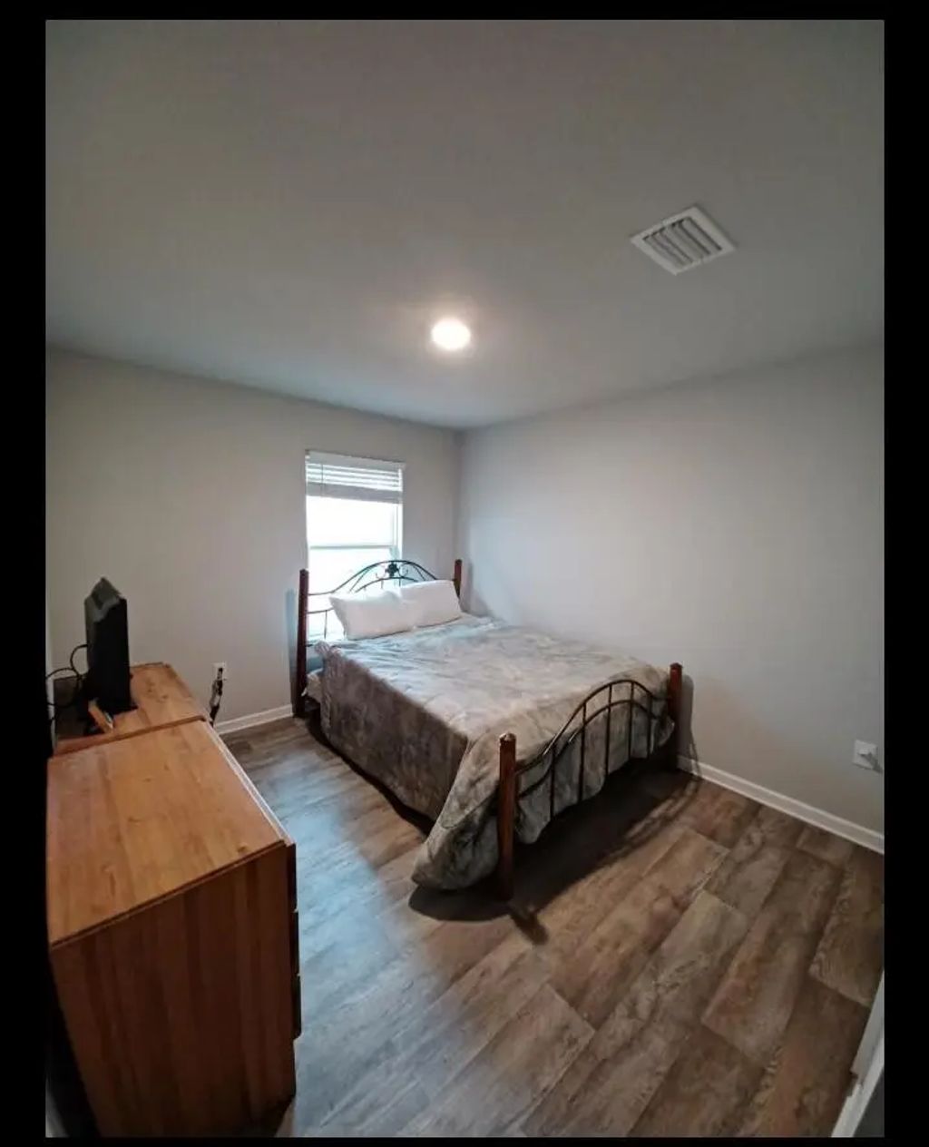 4 of 24 - 663 Earl Godwin Road, Freeport, FL
