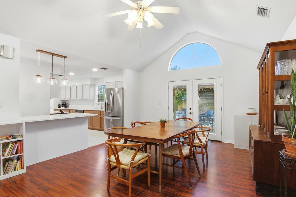 13 of 33 - 113 Cape Circle, Panama City Beach, FL
