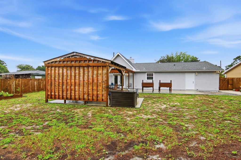 32 of 33 - 113 Cape Circle, Panama City Beach, FL
