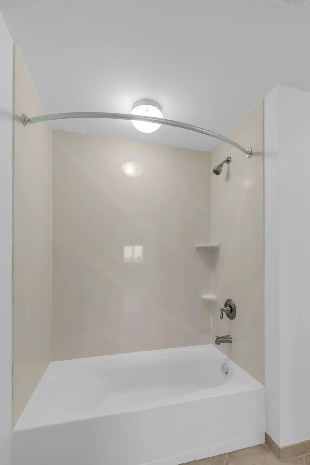 11 of 62 - 2400 Grandiflora Boulevard E404, Panama City Beach, FL