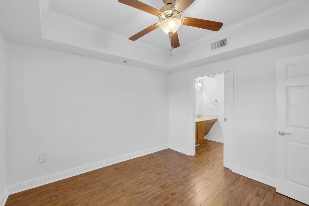 8 of 62 - 2400 Grandiflora Boulevard E404, Panama City Beach, FL