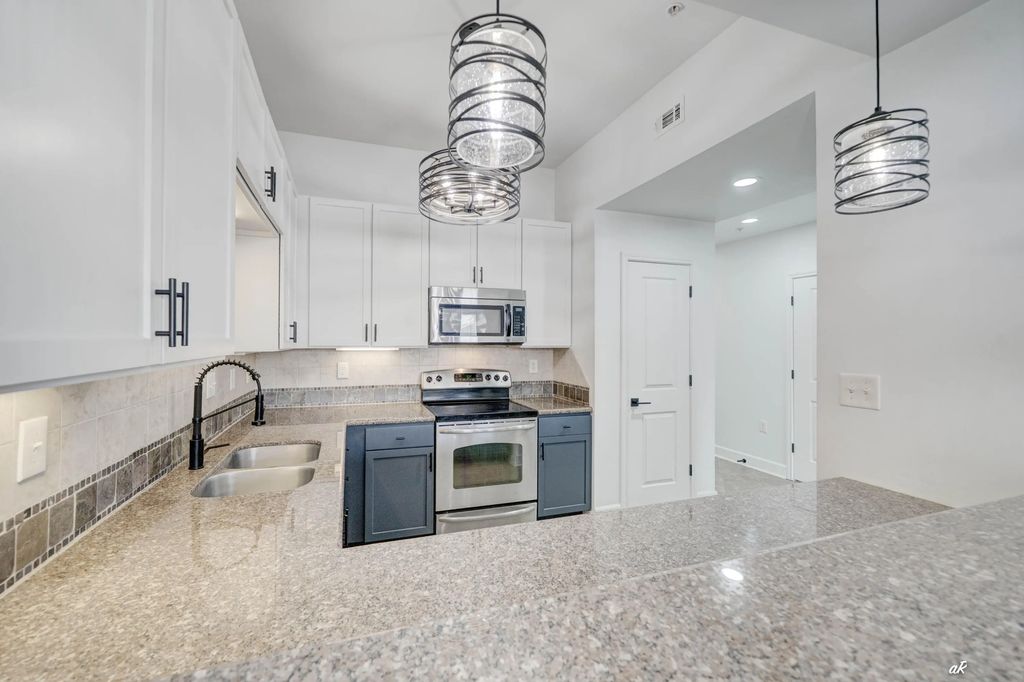 9 of 40 - 8700 Front Beach Road Unit 3303, Panama City Beach, FL