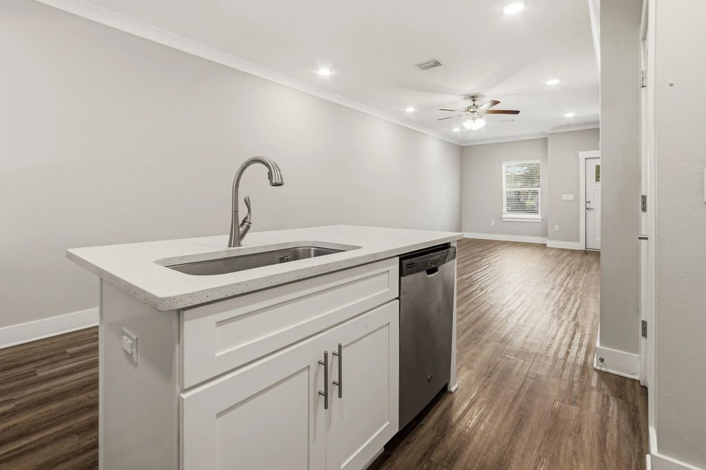 16 of 50 - 352 N Sand Palm Road Vista Unit, Freeport, FL