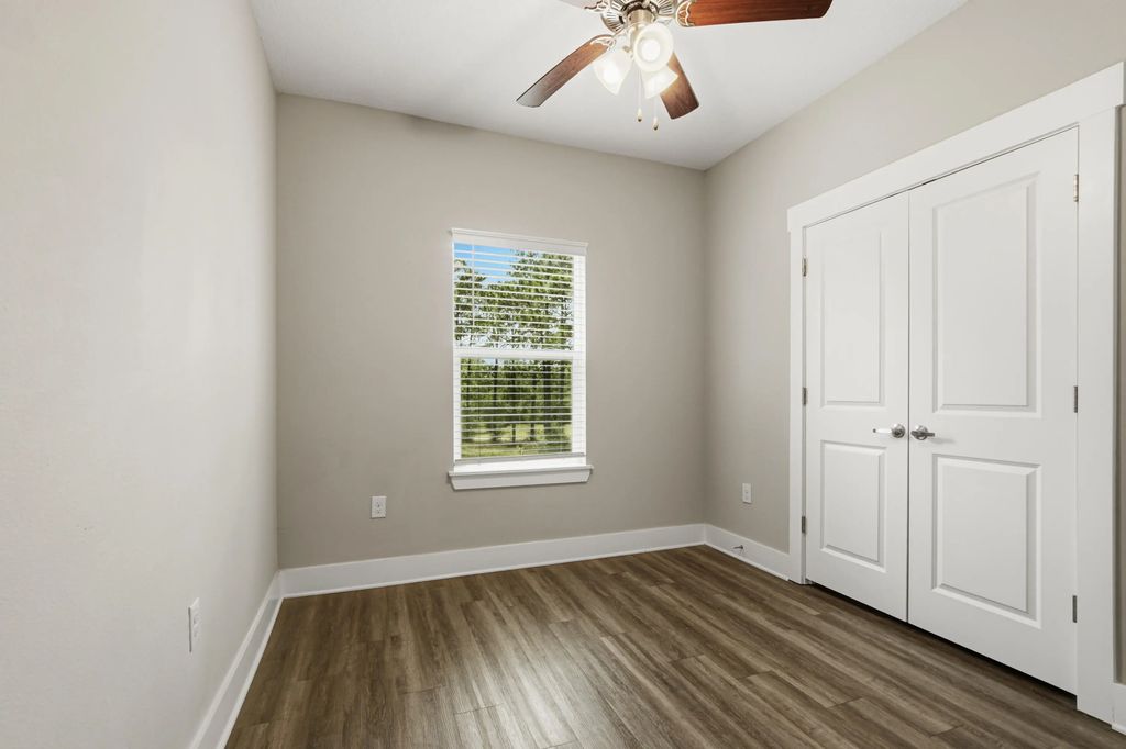 42 of 50 - 352 N Sand Palm Road Vista Unit, Freeport, FL