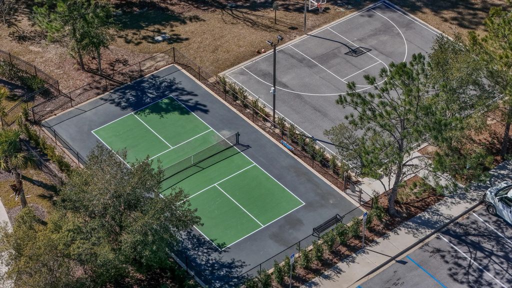 47 of 50 - 352 N Sand Palm Road Vista Unit, Freeport, FL