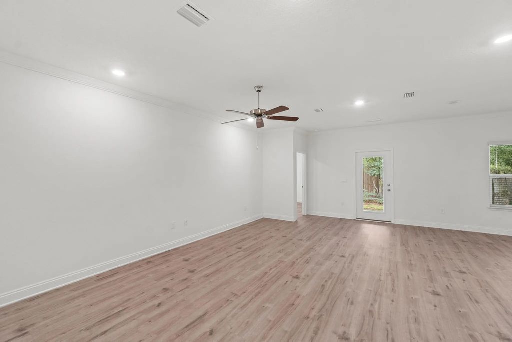 18 of 41 - 219 Beaver Trail Drive Lot 19, Freeport, FL