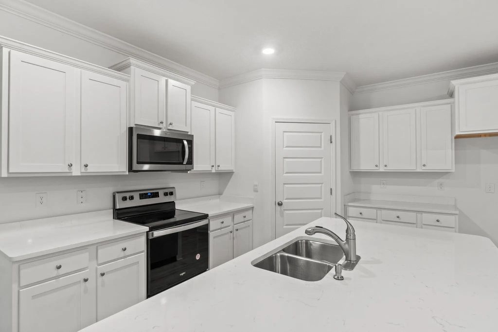 24 of 41 - 219 Beaver Trail Drive Lot 19, Freeport, FL