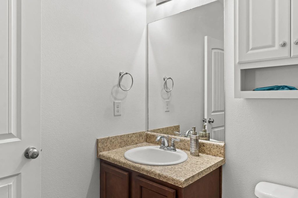 23 of 54 - 262 Nelly Street, Freeport, FL
