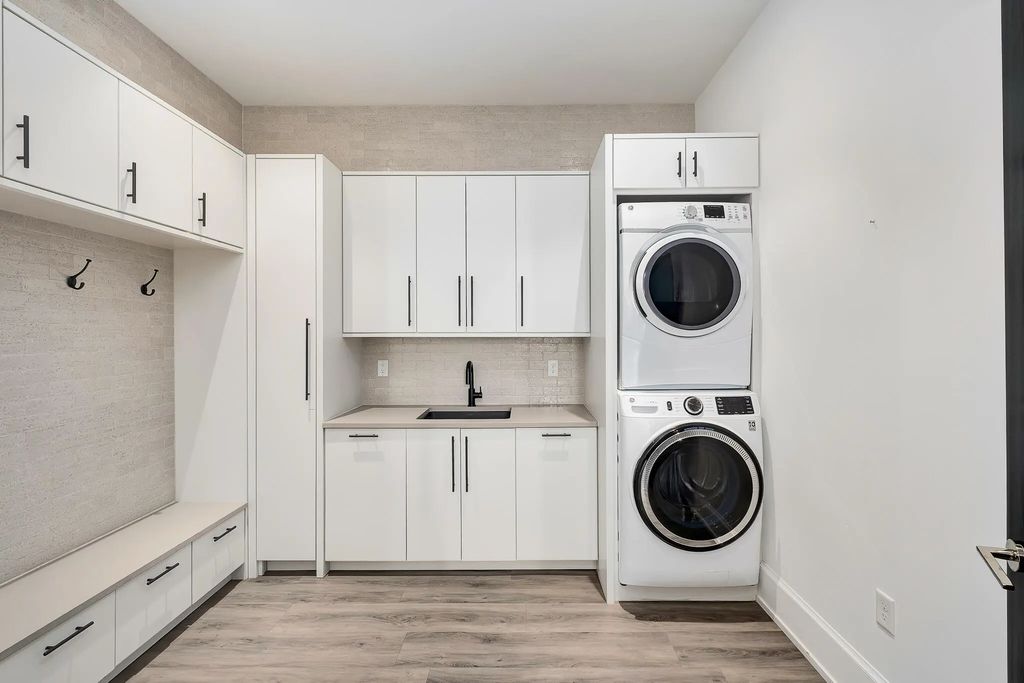21 of 43 - 220 N Saint Francis Drive, Miramar Beach, FL