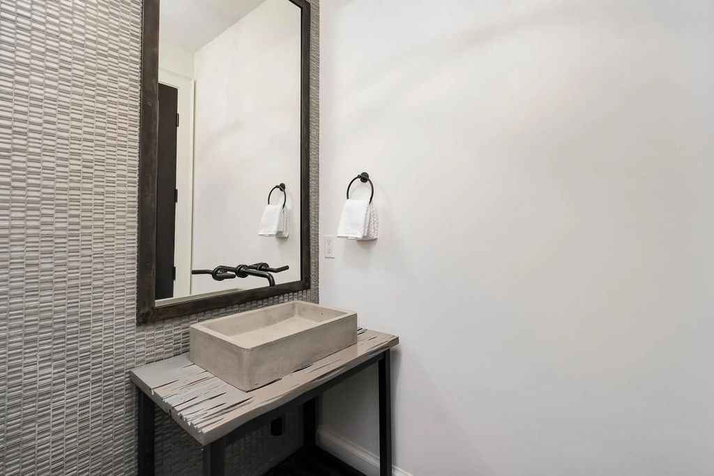 22 of 43 - 220 N Saint Francis Drive, Miramar Beach, FL