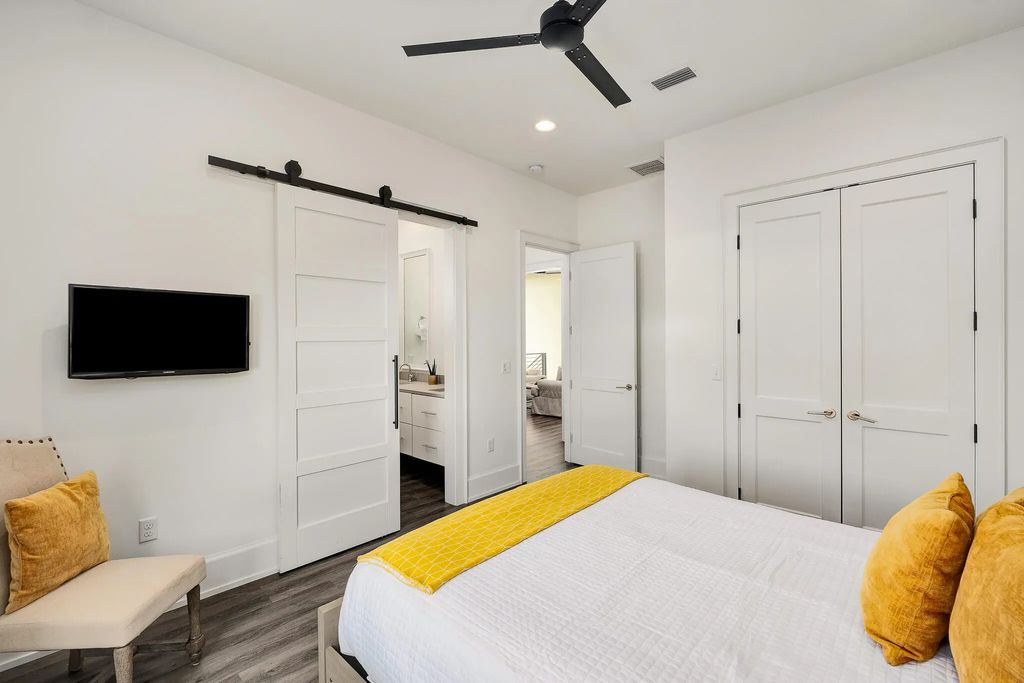 33 of 43 - 220 N Saint Francis Drive, Miramar Beach, FL