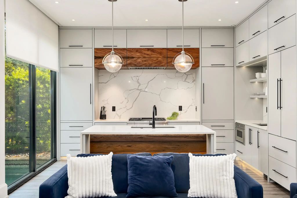 9 of 43 - 220 N Saint Francis Drive, Miramar Beach, FL