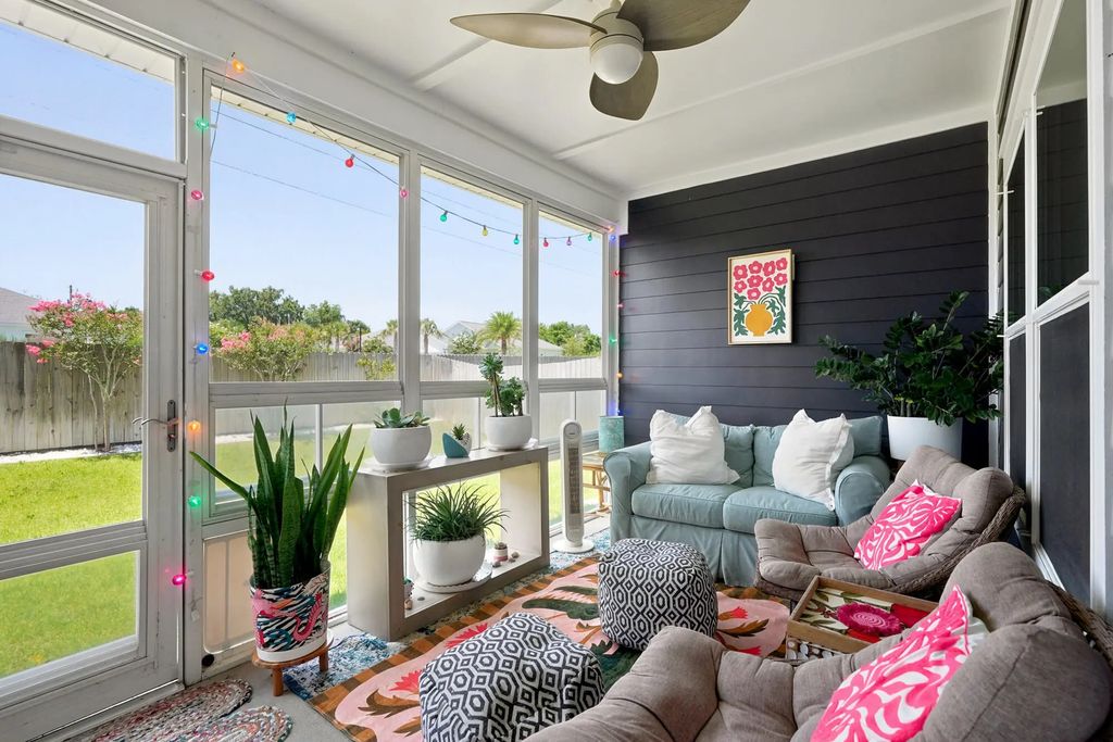 22 of 29 - 242 N Wells Street, Panama City Beach, FL