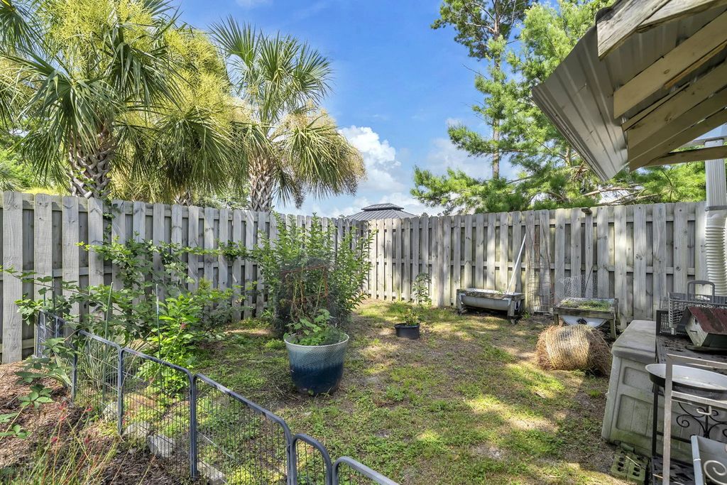 64 of 99 - 283 Sweet Tea Lane, Freeport, FL