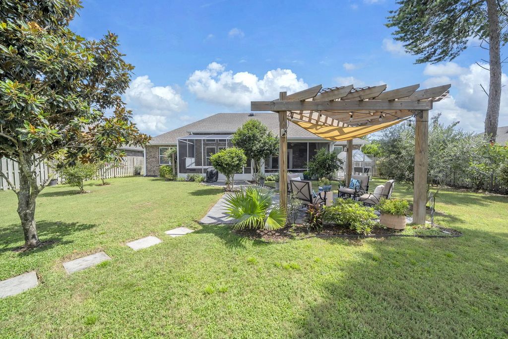 67 of 99 - 283 Sweet Tea Lane, Freeport, FL