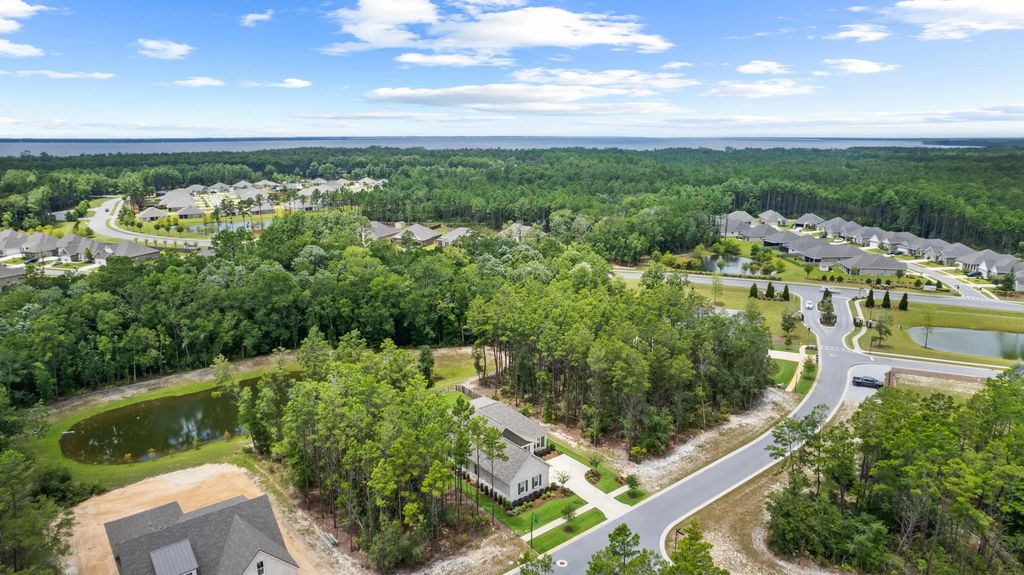 31 of 44 - 102 Shimmer Circle, Freeport, FL