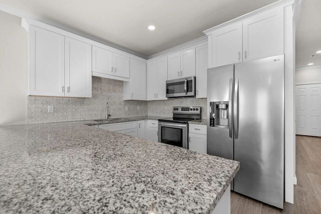 Photo of Listing #1008034