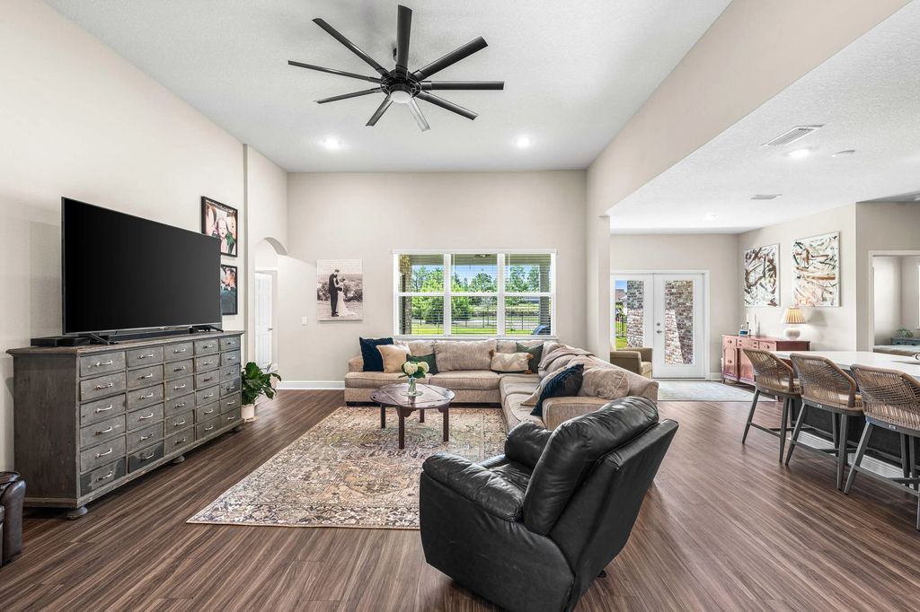 22 of 60 - 909 Brushed Dunes Circle, Freeport, FL