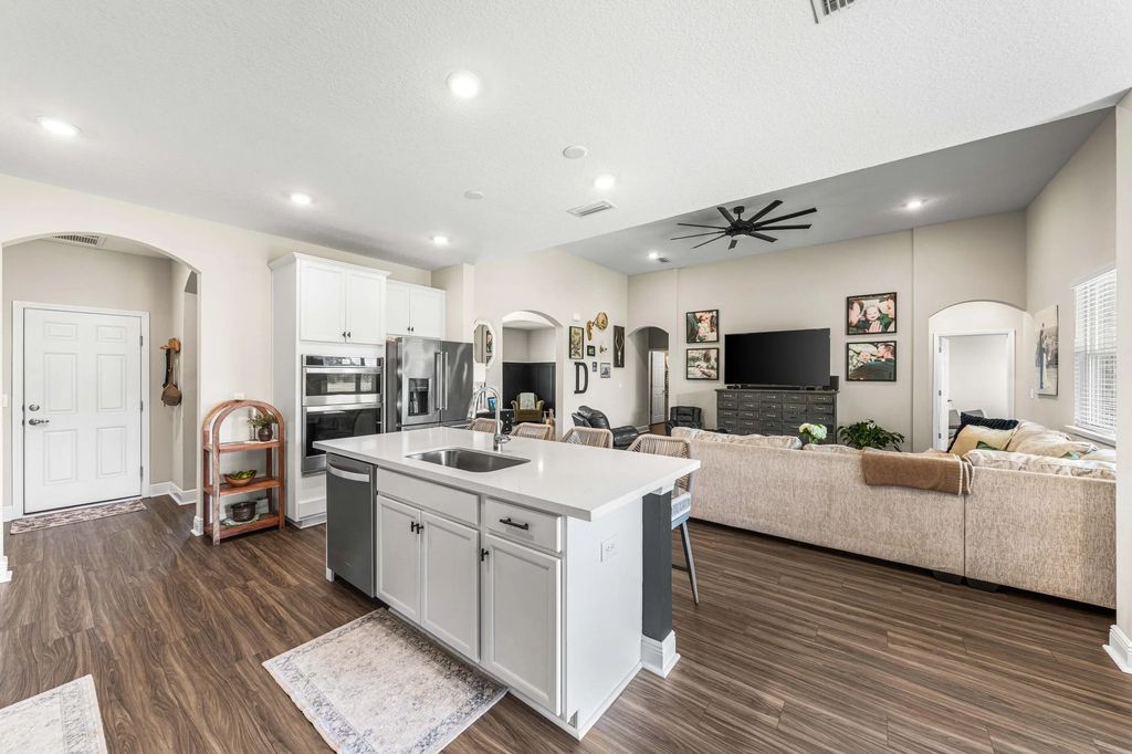 7 of 60 - 909 Brushed Dunes Circle, Freeport, FL