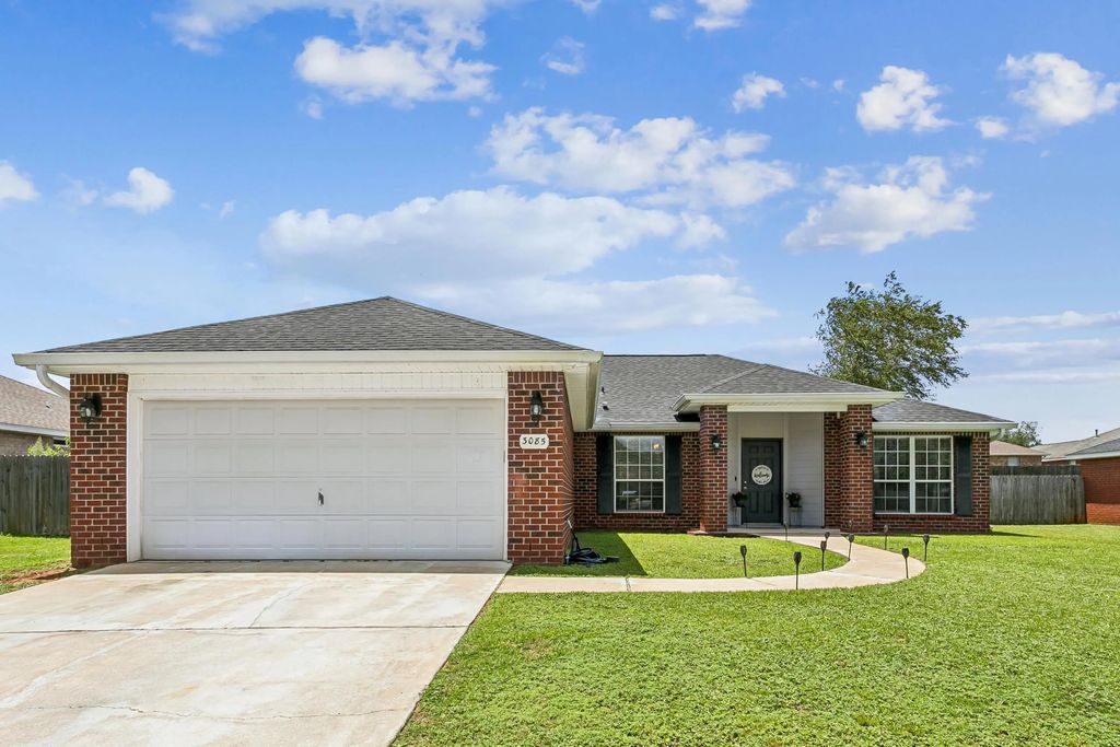 3085 Border Creek Drive, Crestview
