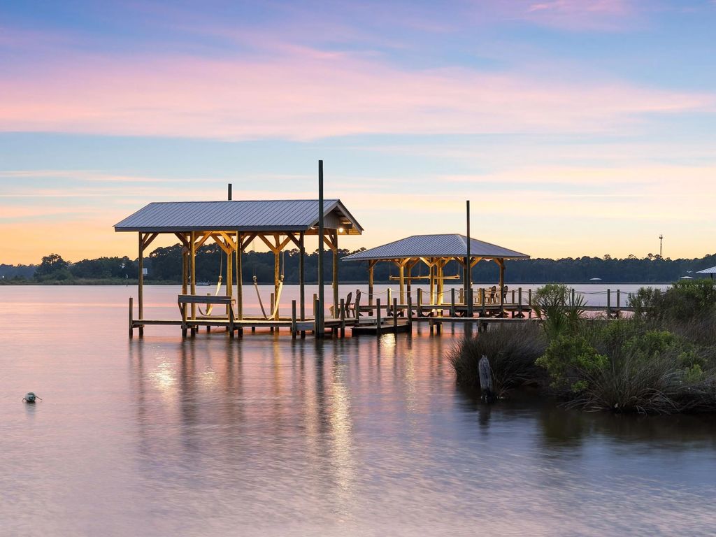 16 of 42 - 104 George Ellis Point, Freeport, FL