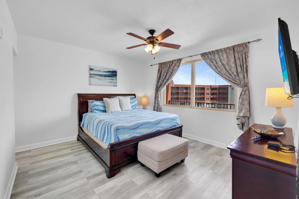 24 of 78 - 9900 S Thomas Drive 2213, Panama City Beach, FL