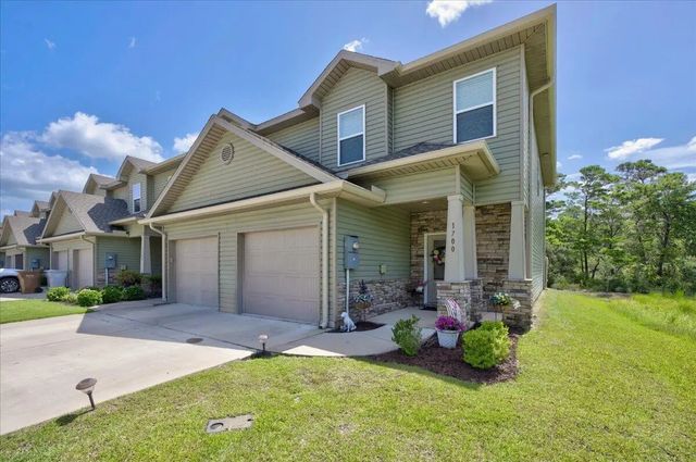 Photo of Listing #1008282