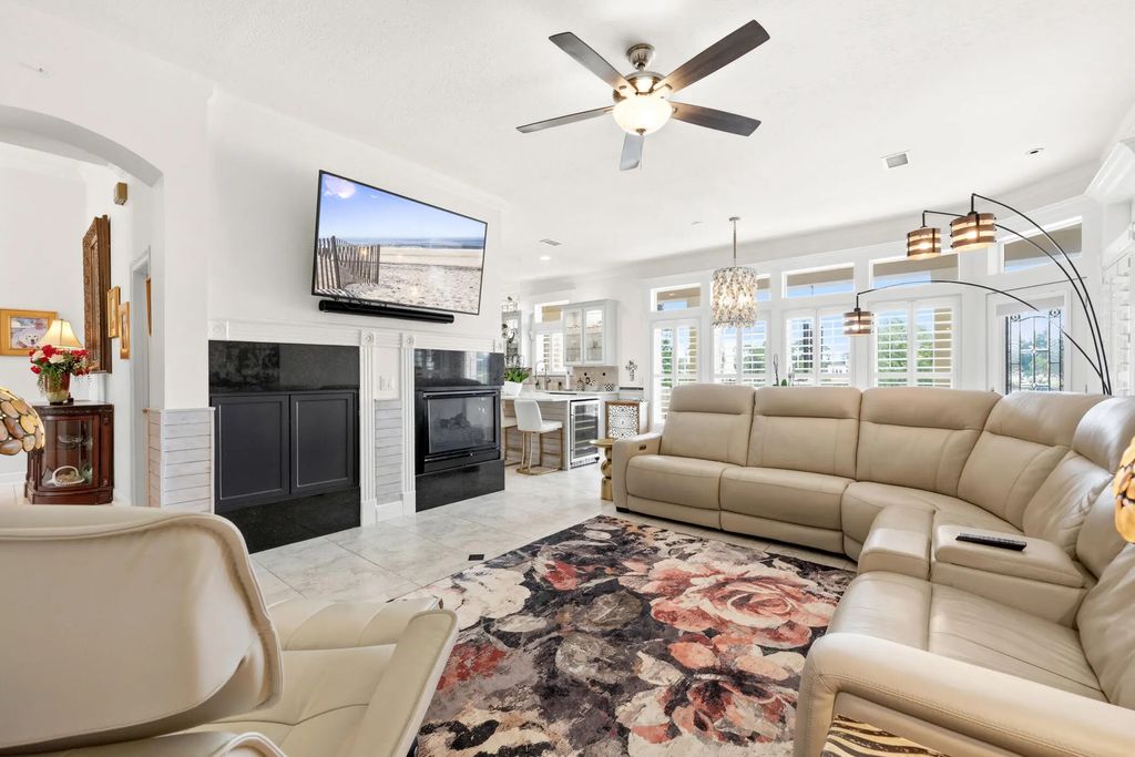 19 of 56 - 8203 N Lagoon Drive, Panama City Beach, FL