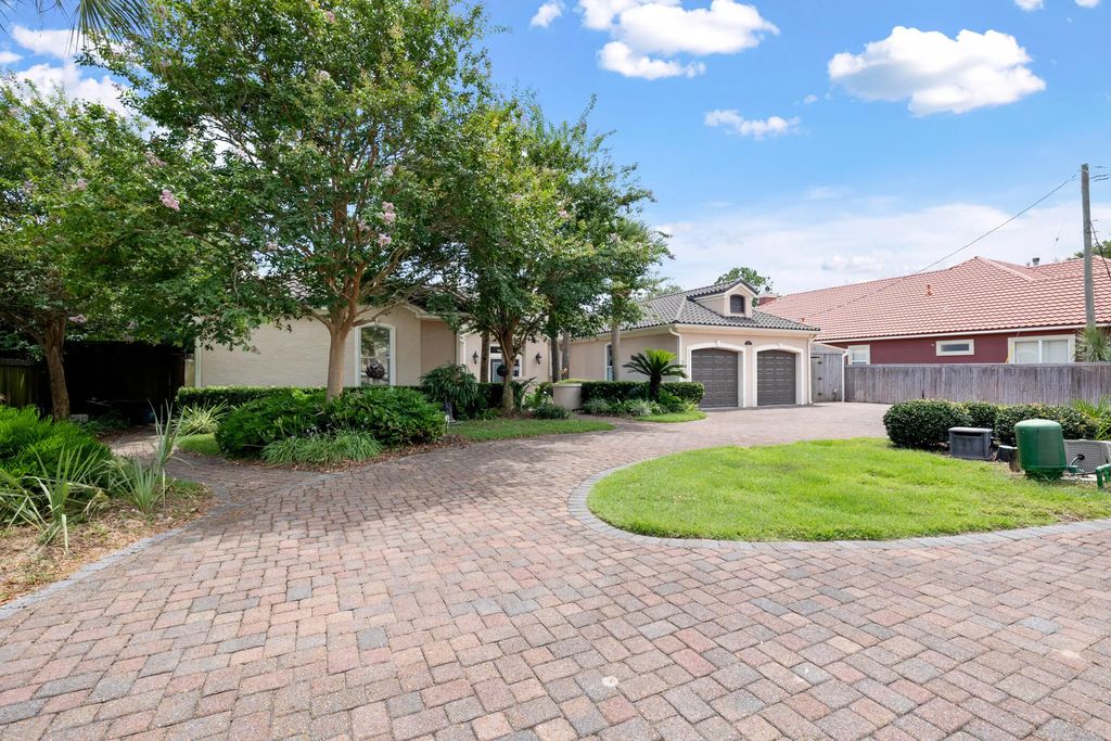 47 of 56 - 8203 N Lagoon Drive, Panama City Beach, FL