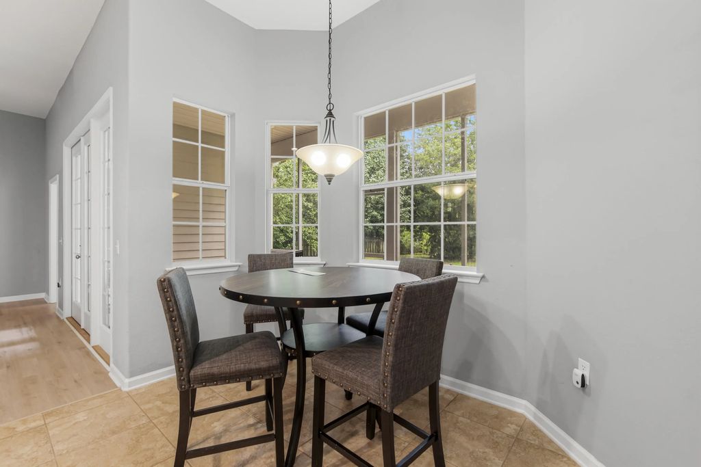 13 of 62 - 145 Mango Lane, Freeport, FL
