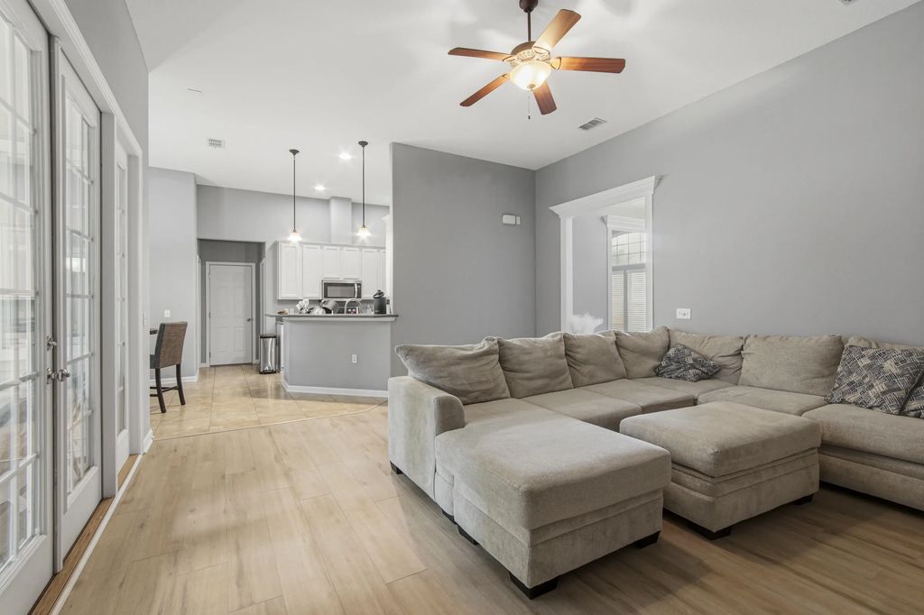 15 of 62 - 145 Mango Lane, Freeport, FL
