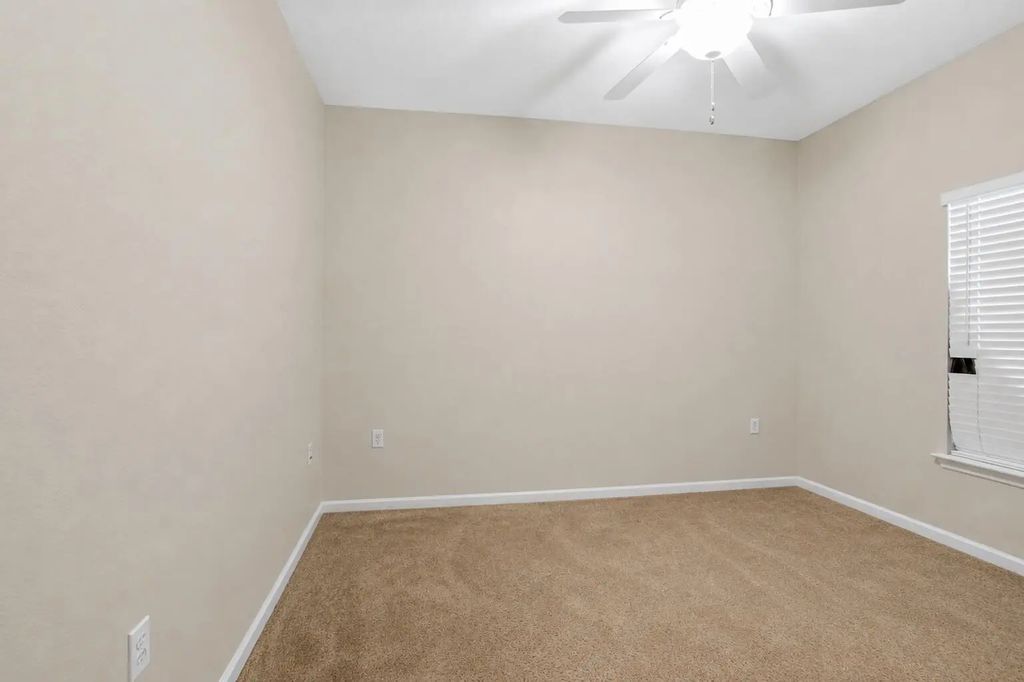 36 of 62 - 145 Mango Lane, Freeport, FL