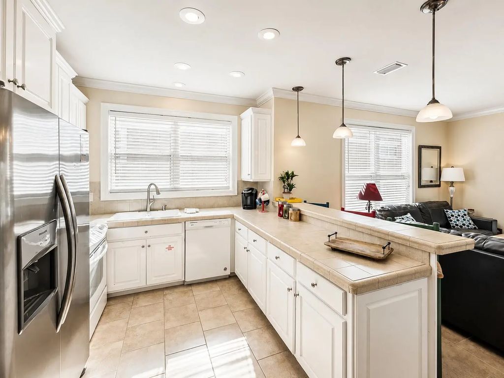 13 of 39 - 413 La Valencia Circle, Panama City Beach, FL