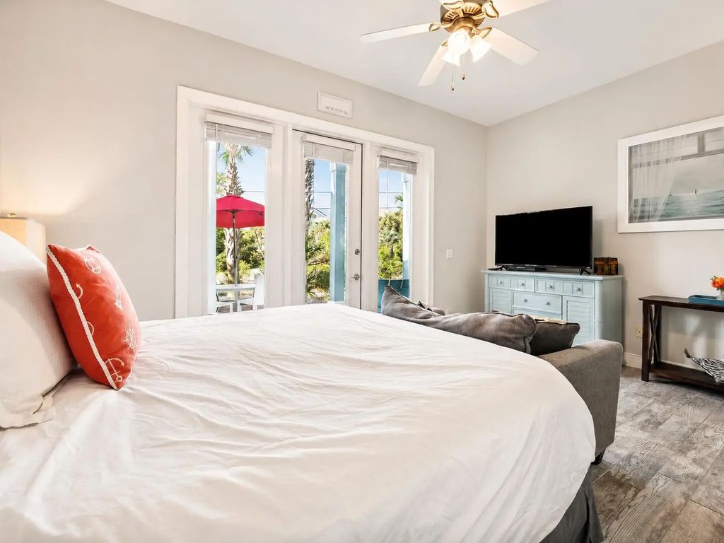 19 of 39 - 413 La Valencia Circle, Panama City Beach, FL