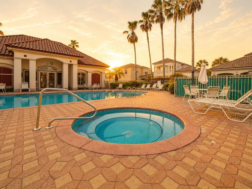 33 of 39 - 413 La Valencia Circle, Panama City Beach, FL