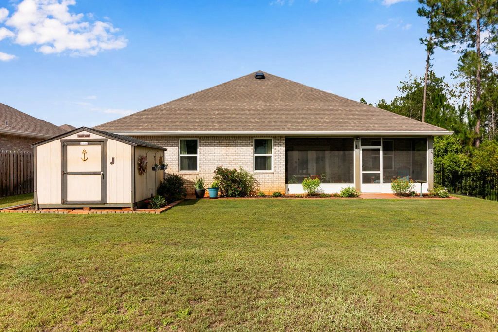 6 of 40 - 247 E Sky Way, Freeport, FL