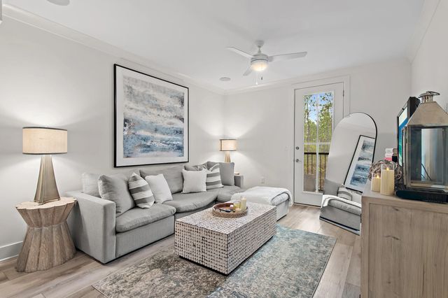 Photo of Listing #1008262