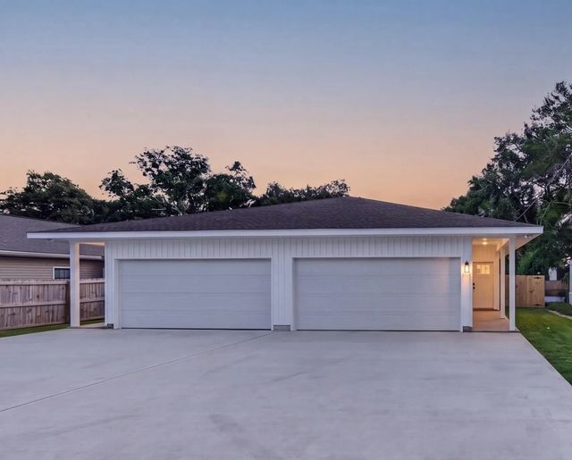 Photo of Listing #1008563