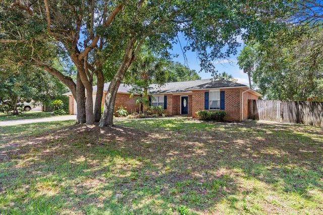 Photo of Listing #1008555