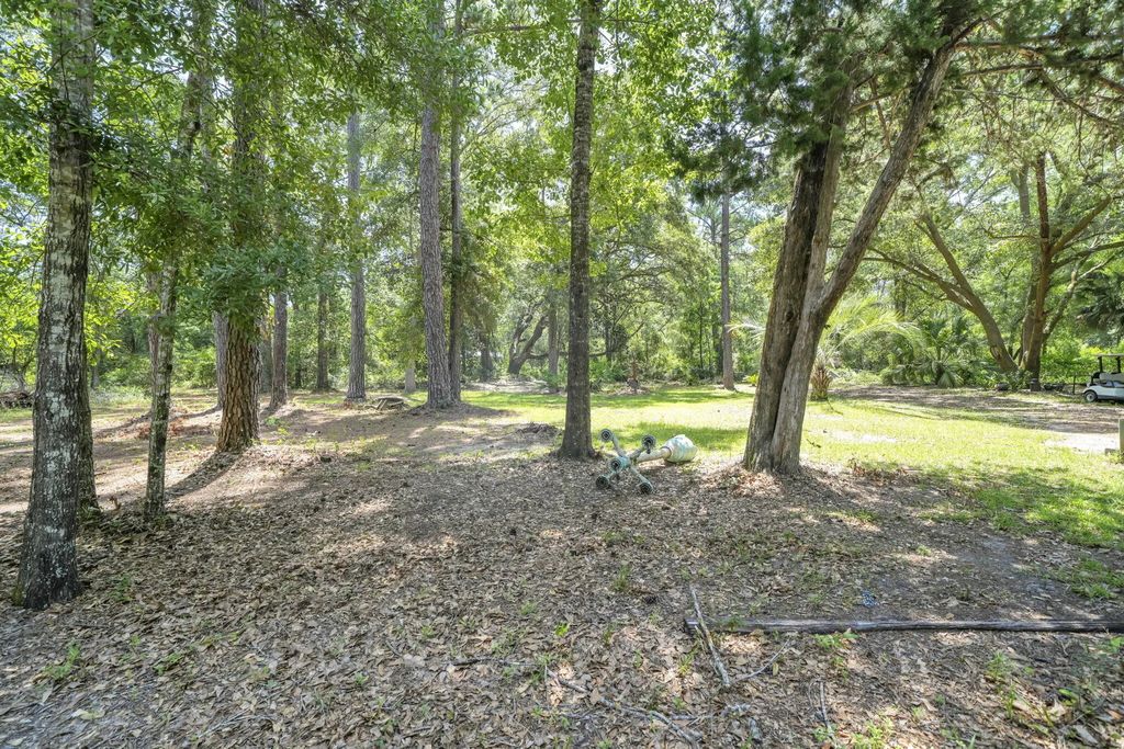 2 of 33 - 41 Frog Hill Road, Freeport, FL