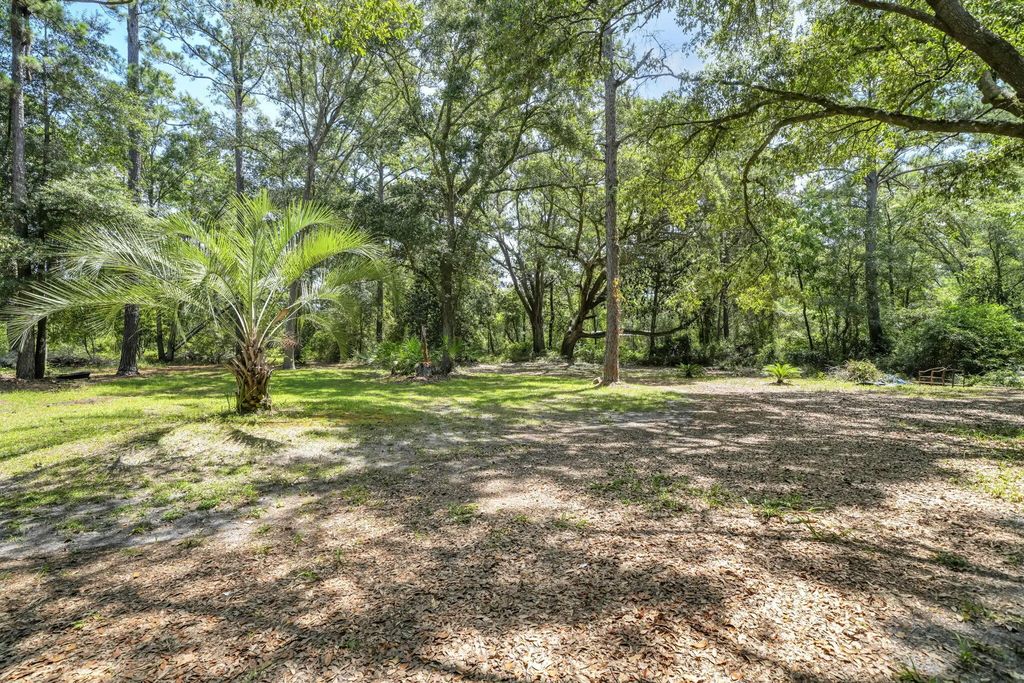 7 of 33 - 41 Frog Hill Road, Freeport, FL
